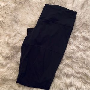 NWT Victoria’s Secret Legging